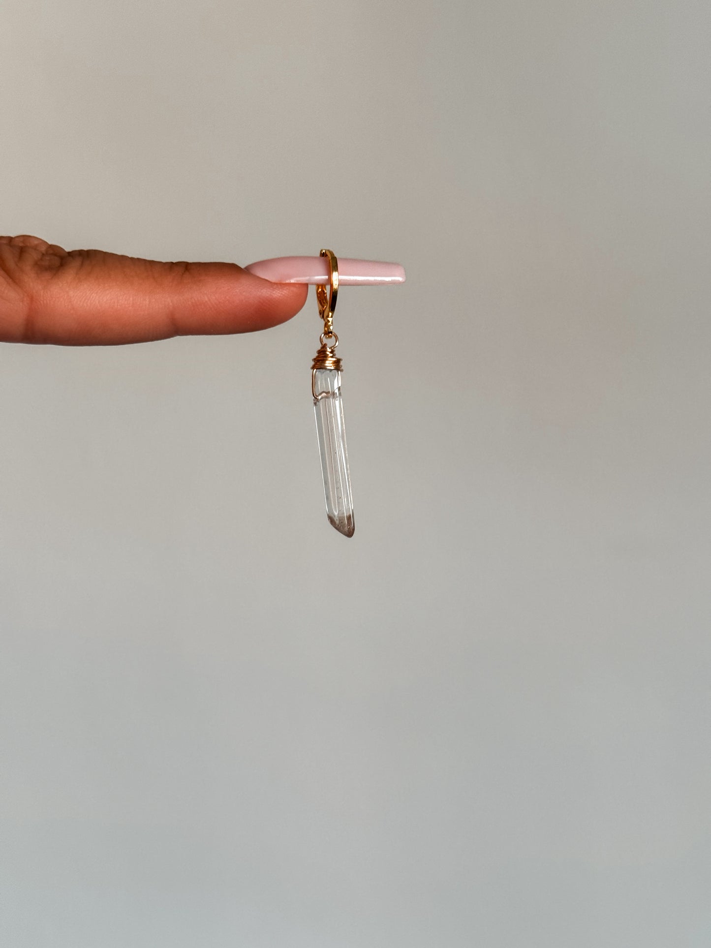 CLEAR QUARTZ HUGGIES