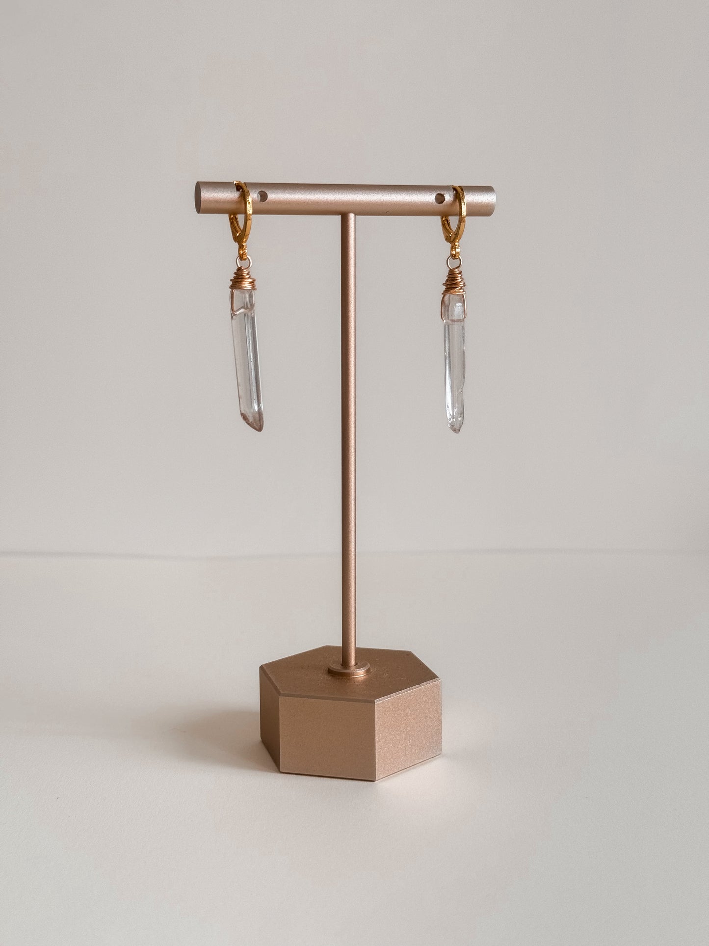 CLEAR QUARTZ HUGGIES