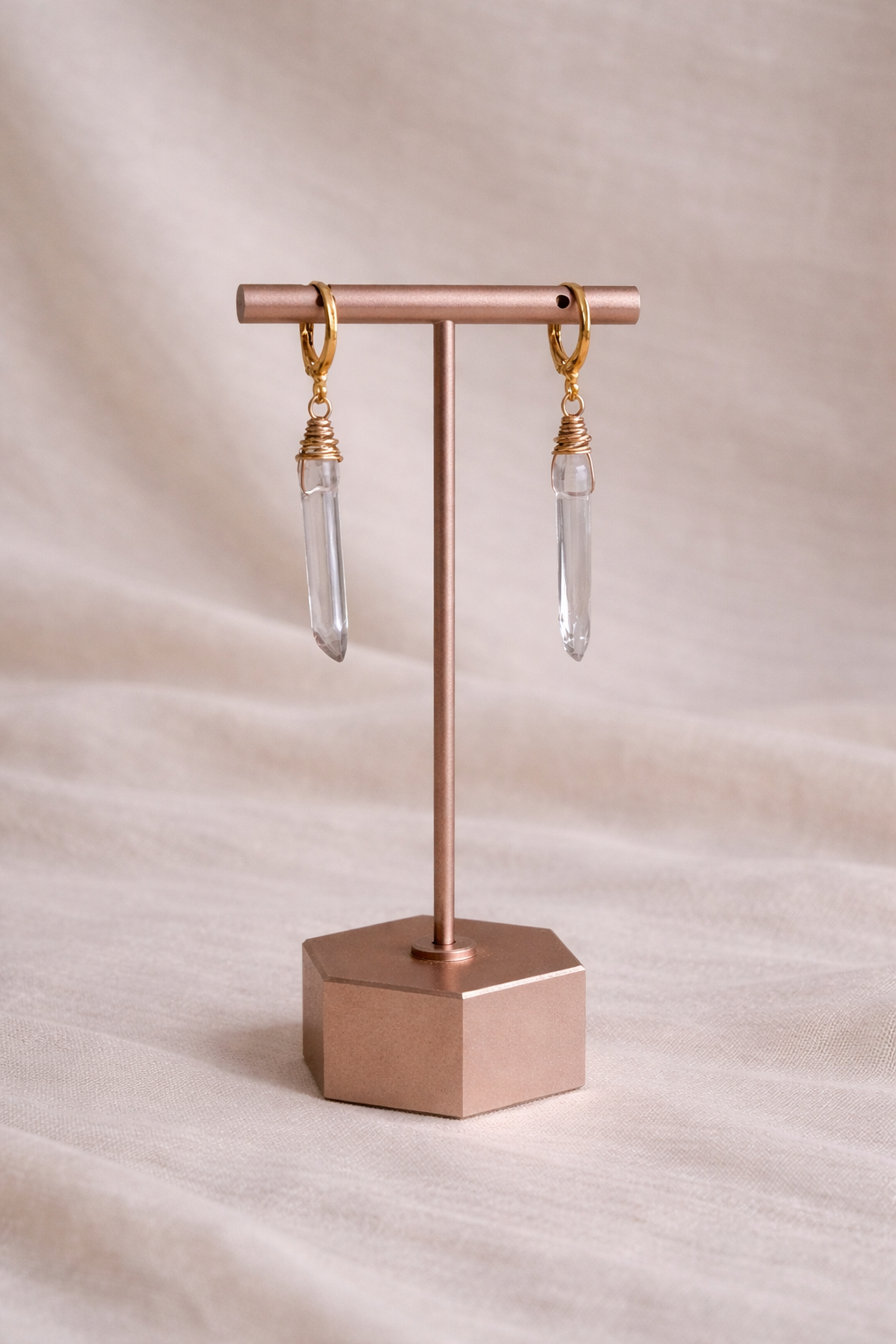 CLEAR QUARTZ HUGGIES